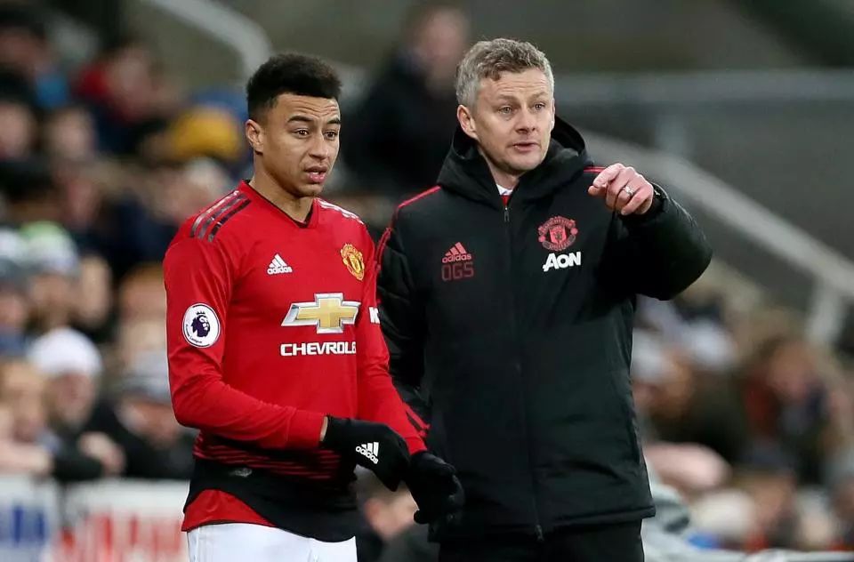 待两队明星 待两队明星