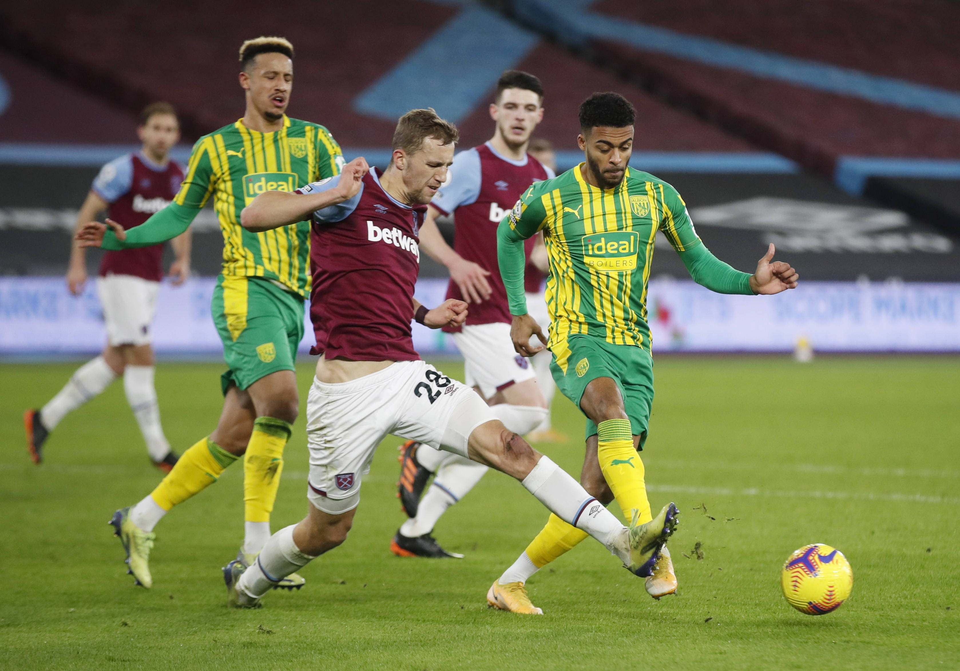 联扳平比分 联扳平比分